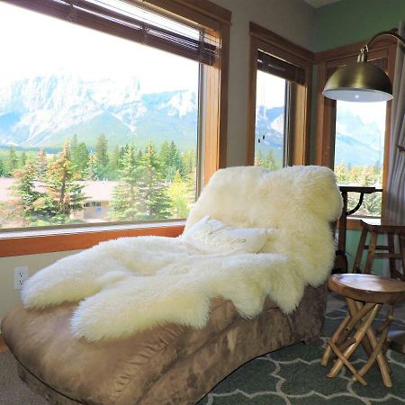 Fenwick Vacation Rental Open Hot Tub Glorious Mountain 2 Bedroom Canmore Exterior foto